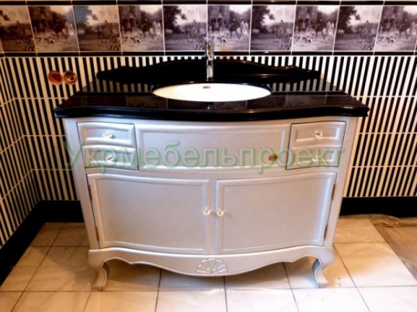 Столешница под раковину в ванной