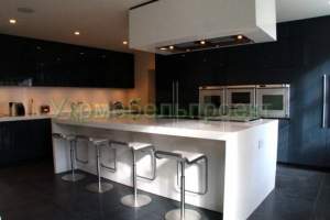 Столешница из искусственного камня Corian